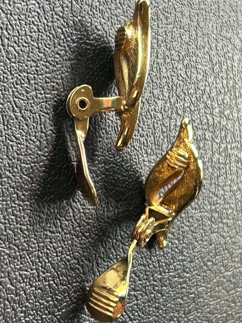 Vintage MONET Gold Toned & Diamond Clip-On Earrings - Picture 3 of 4
